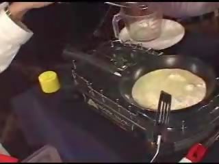 Shortly tiesības pēc bukkake - scrambled eggs