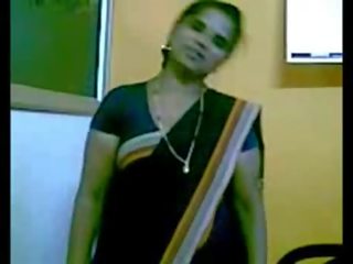 Kerala Working Aubty vid Her Properties To Her Bo